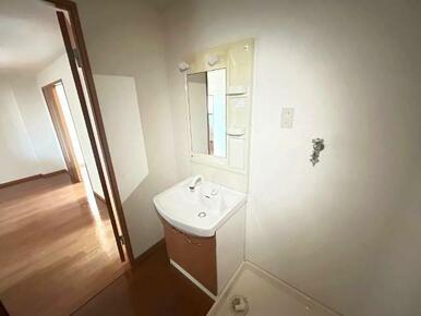 洗髪洗面化粧台