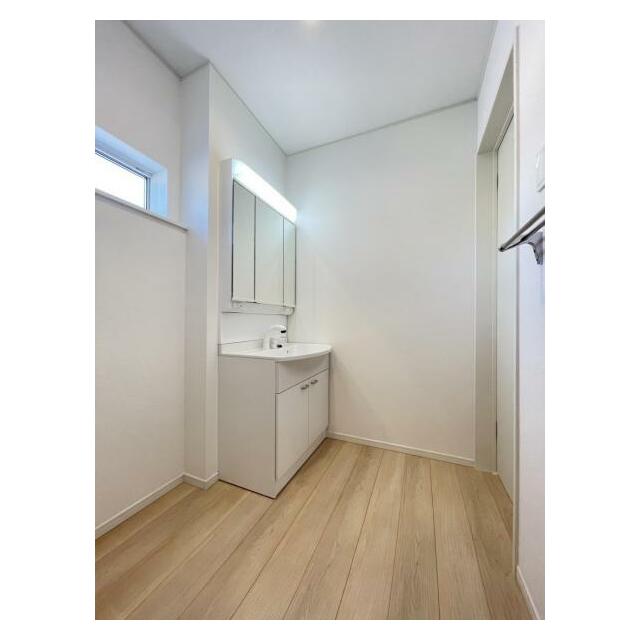 朝の準備・毎日の洗濯・帰宅後のお風呂と大活躍の洗面スペース＾＾