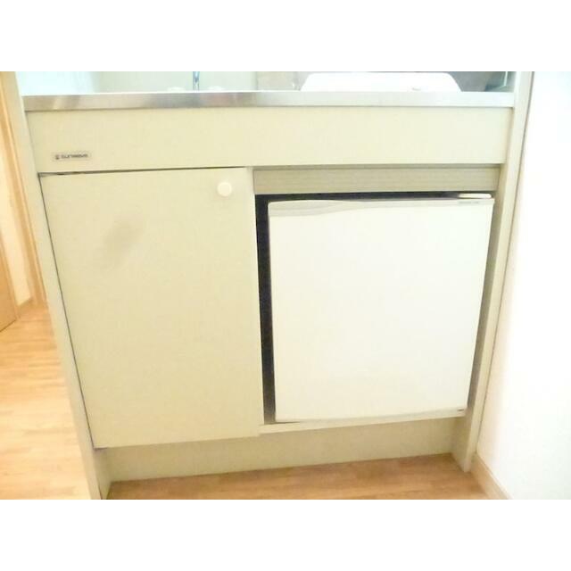 ミニ冷蔵庫付（同間取り１Ｆのお部屋です）