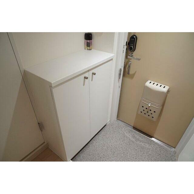 シューズBOX　上の部分の使えて便利です