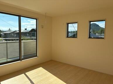 お持ちの家具の配置を考えると洋室のお部屋が暮らしやすいという方に（1号棟）