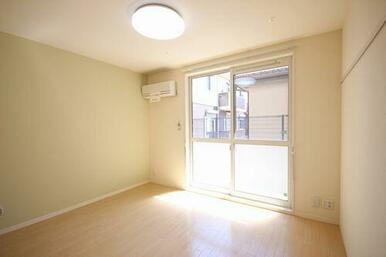 アクセントクロスを採用しております