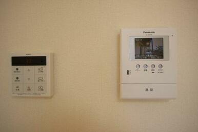 モニター付きインターフォンがございます