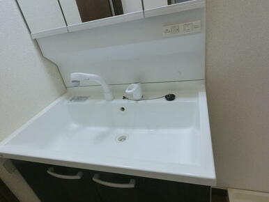 (参考)同一建物内の他の部屋の写真となります。