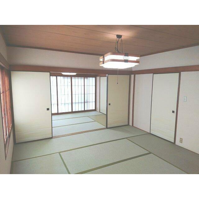 和室8帖・6帖は続き間として使用可。エアコン設置済みです！（残置物となります）
