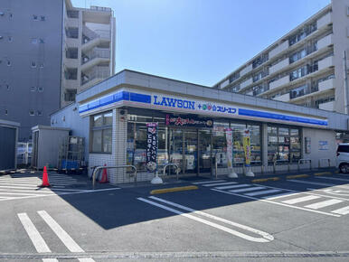 ローソンスリーエフ所沢向陽町店