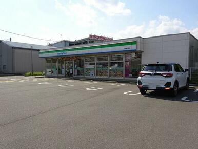 ファミリーマート三芳藤久保店