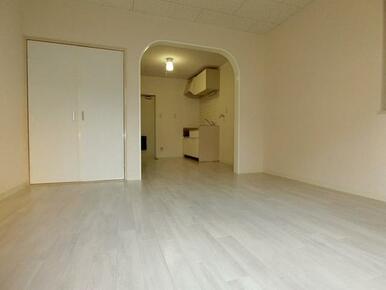 ★白を基調とした明るい居室です★