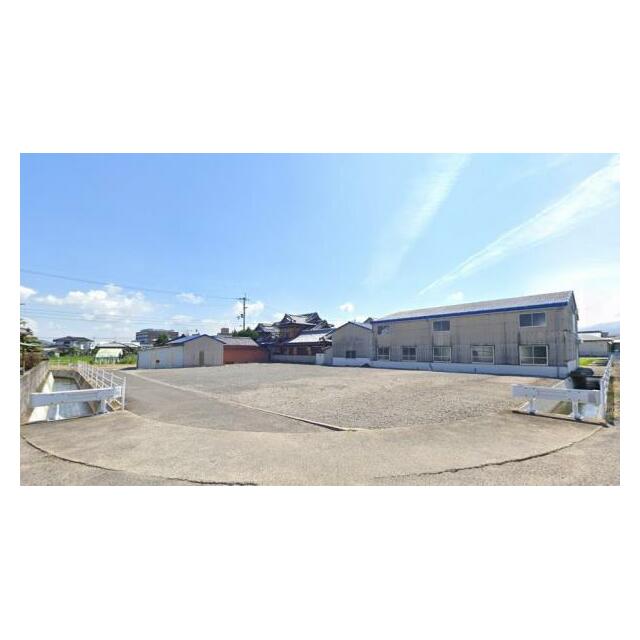 駐車場跡地です。