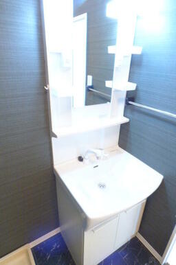 ★嬉しい洗髪洗面化粧台★