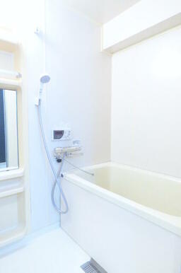 ★追い焚き機能付きバス★