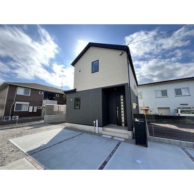 全居室南向きす。不在時も荷物が安心して受け取れます（2号棟）