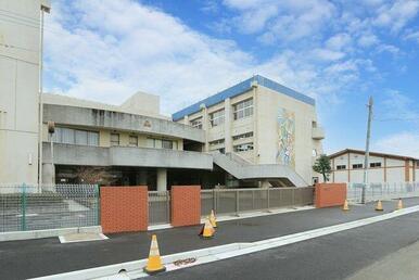 広川町立広川中学校