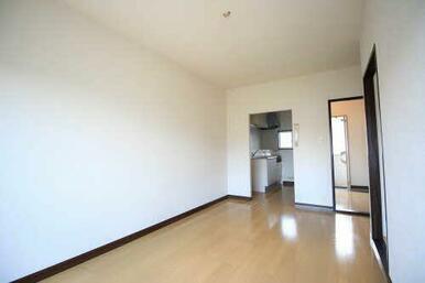 参照　リビング