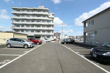 ※駐車場は２か所になります