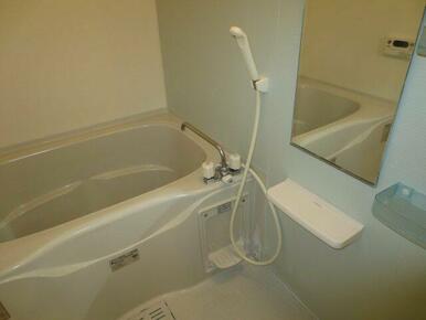 ウエルシア　富士水戸島店まで1400m