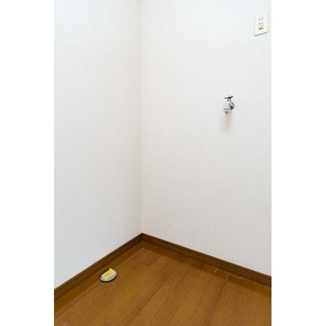 大きさを選ばない洗濯機置き場