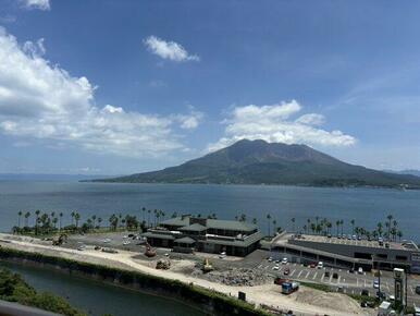 バルコニーからは桜島や錦江湾が一望できます！