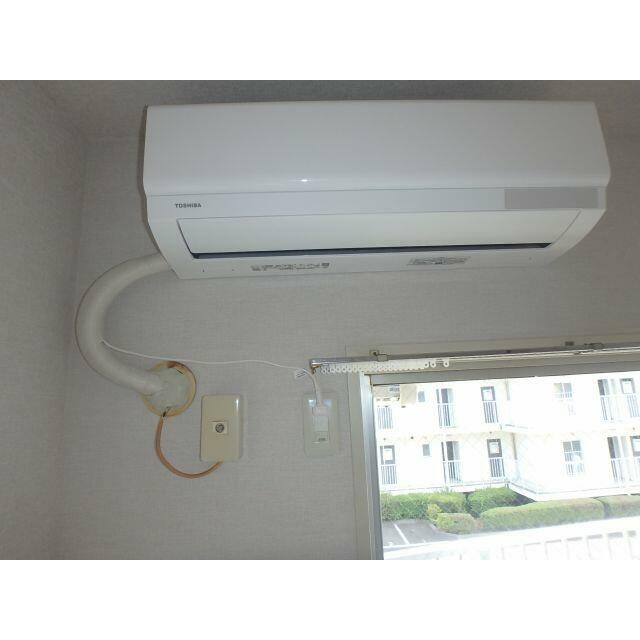 エアコン一基有り