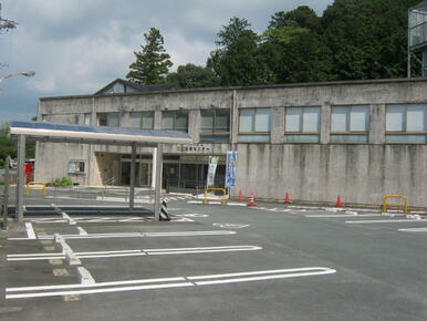 浜松市立天竜図書館