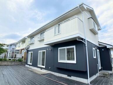 外壁屋根は全面塗装を実施しておりますので5年から10年間はメンテナンスの手間がかからず安心です