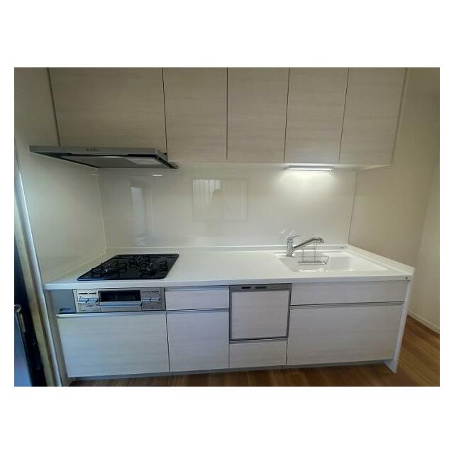 キッチンは新品です