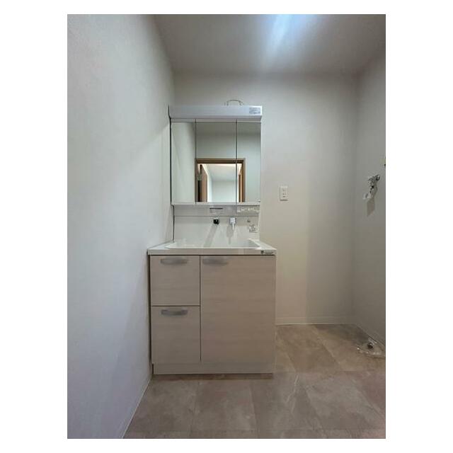 洗面台は新品です