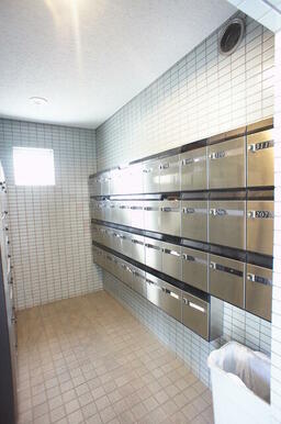 集合ポスト付き！