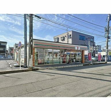 セブンイレブン　大和桜ヶ丘東口店