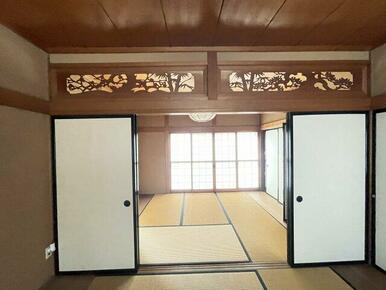 和室は襖を占めることで、空間を分けることができます。