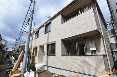 明るい光が入る建物です