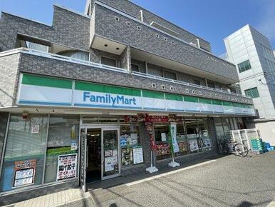 ファミリーマート目黒柿の木坂店