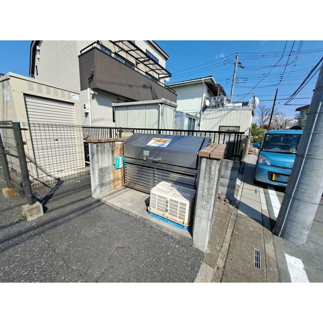 ゴミ置き場
