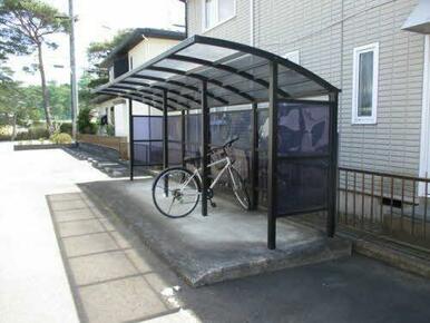 サイクルポート