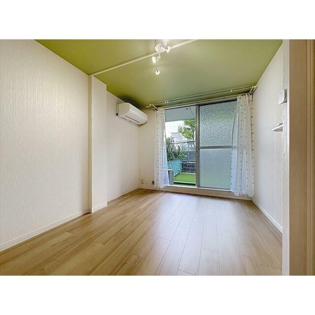 専用庭に出られる５．８帖です