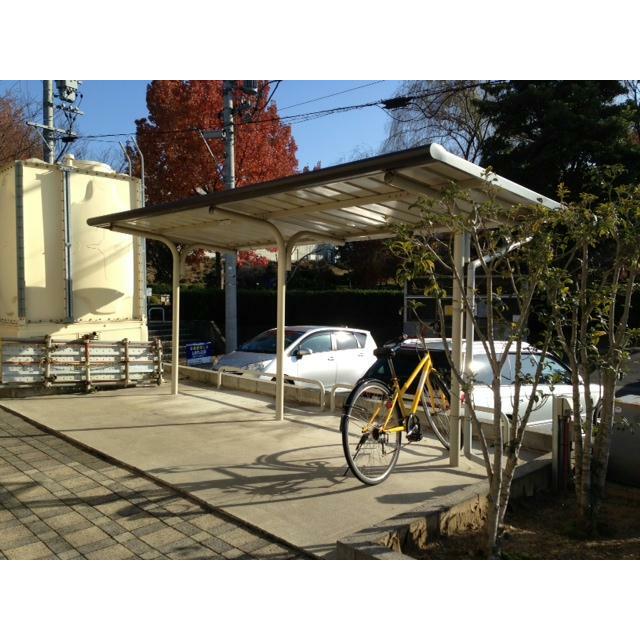 屋根付駐輪場