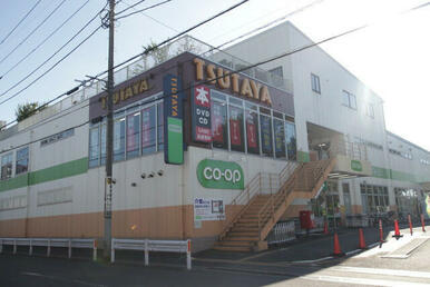 ＴＳＵＴＡＹＡ 高階店