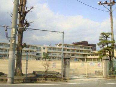 福山市立西小学校
