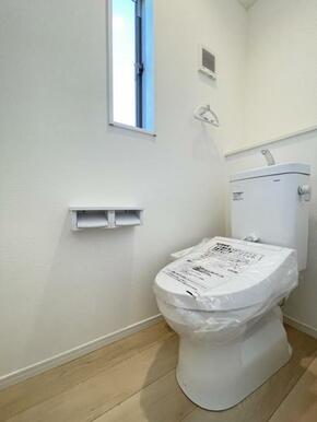 各階にトイレを完備！ゲスト用と使い分けもできますね＾＾