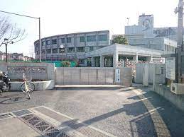 町田市立鶴川中学校