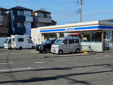 ローソン上尾瓦葺店