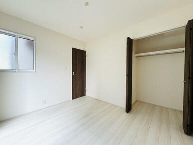 【1階洋室5.25帖】