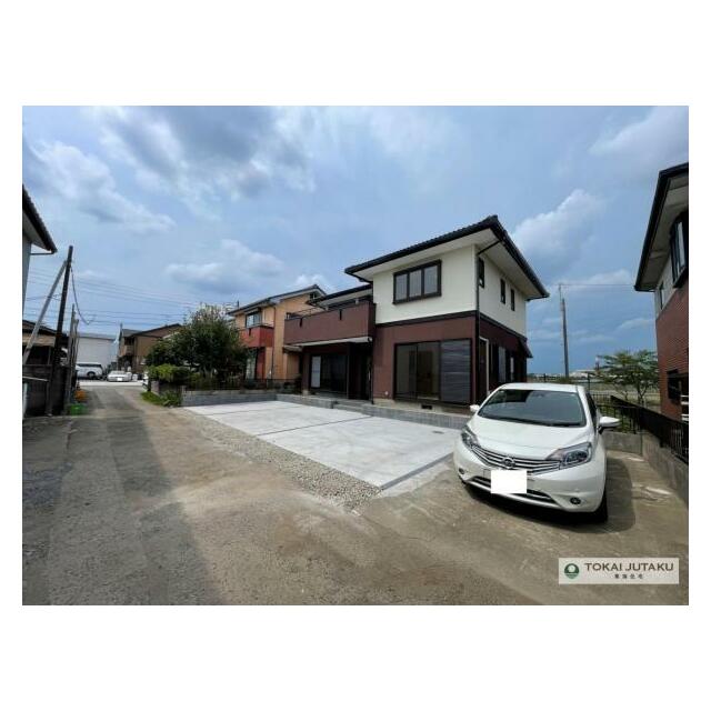 南側約3.4M幅員の道路。陽当たり良好です＾＾