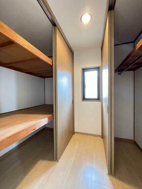 整理整頓に大活躍の大型収納スペース！