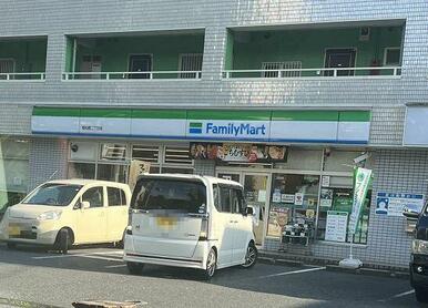 ファミリーマート