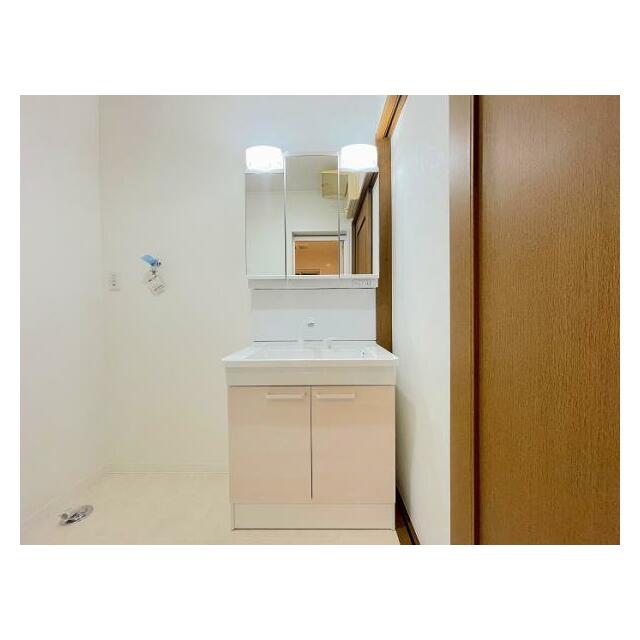 洗面所(CF張替え済、洗面化粧台新品)