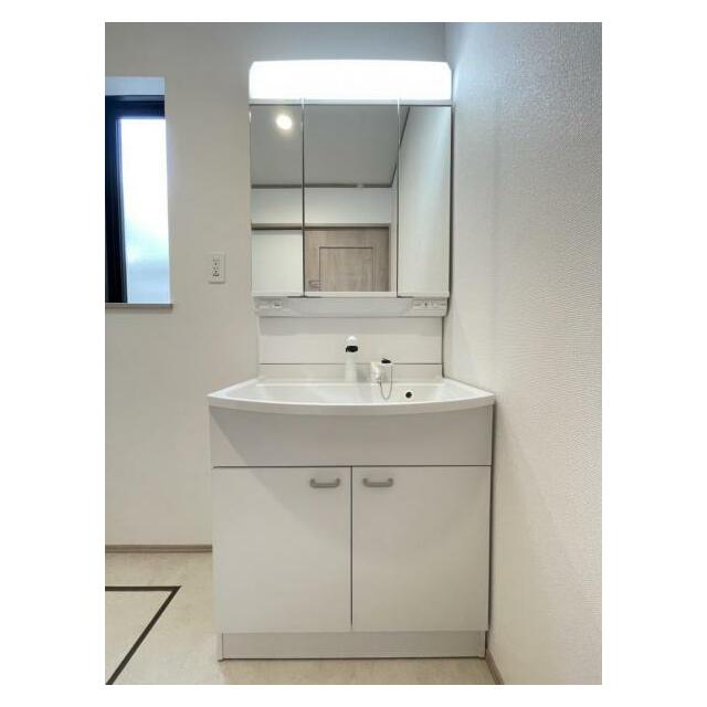 水が流れやすく汚れがたまりにくい設計でお手入れもらくらくです！