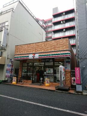 セブンイレブン川崎新丸子駅前店