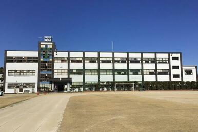 別府市立亀川小学校