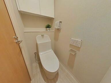 白を基調とした清潔感のある空間。いつでも清々しくご使用いただけそうですね♪